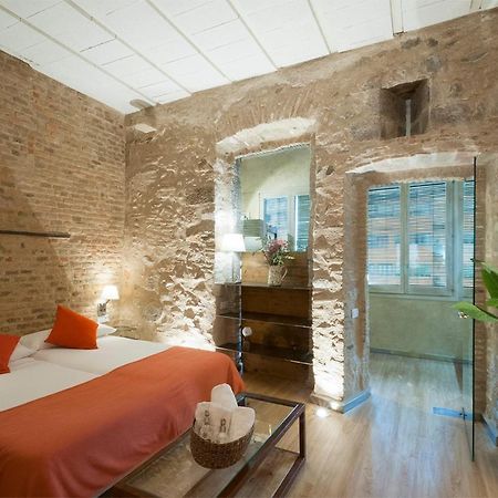 Onyar Apartments Rambla De La Llibertat 27 Girona Dış mekan fotoğraf