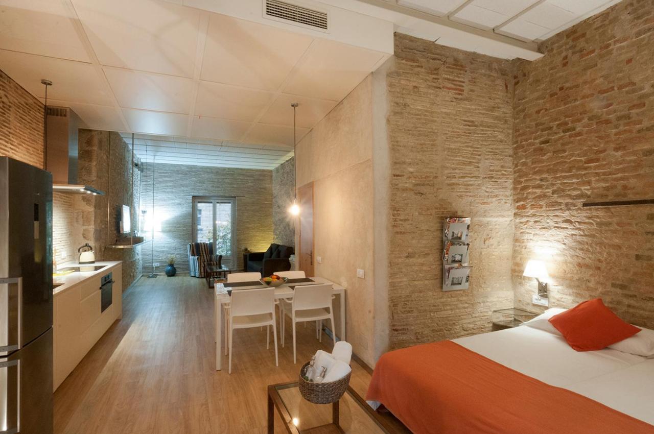 Onyar Apartments Rambla De La Llibertat 27 Girona Dış mekan fotoğraf