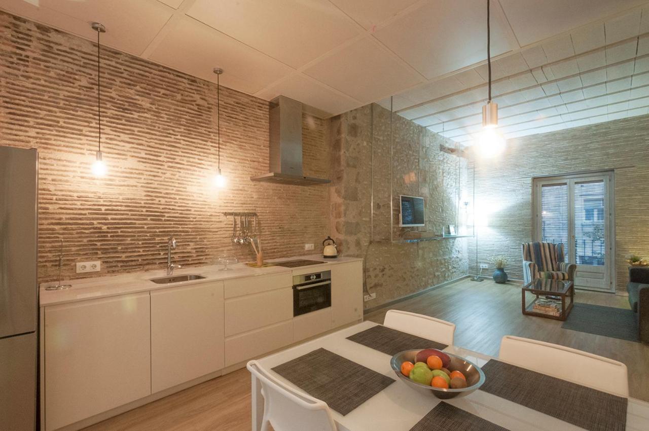 Onyar Apartments Rambla De La Llibertat 27 Girona Dış mekan fotoğraf