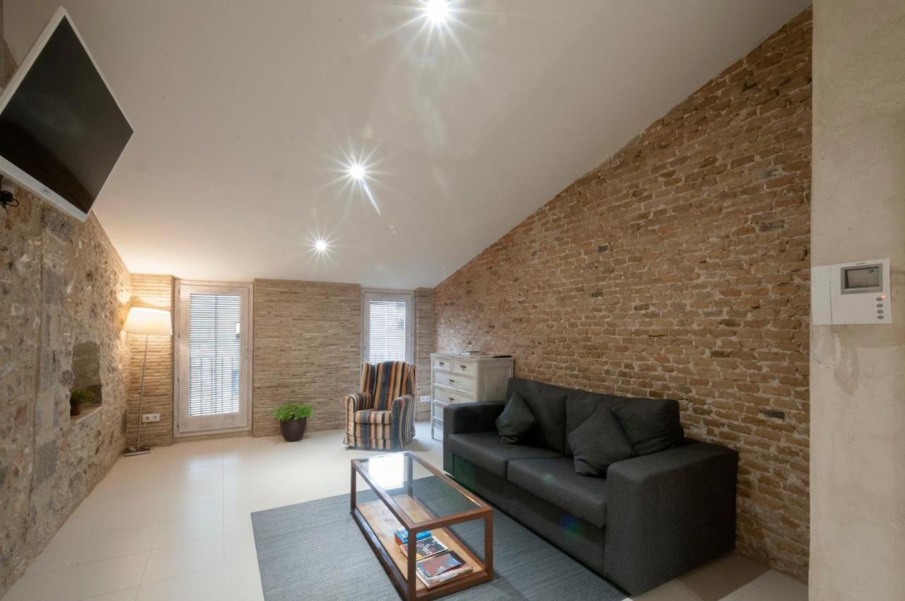 Onyar Apartments Rambla De La Llibertat 27 Girona Dış mekan fotoğraf
