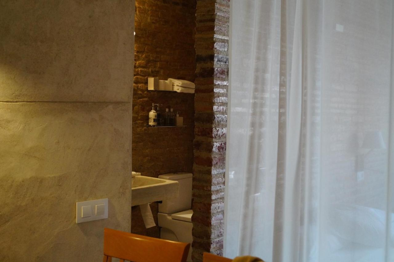Onyar Apartments Rambla De La Llibertat 27 Girona Dış mekan fotoğraf